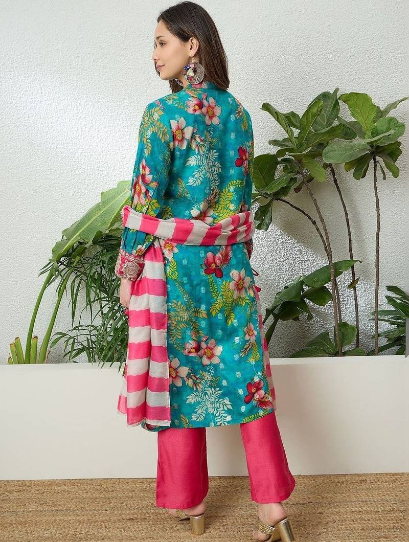 women floral printed regular thread work kurta with palazzos & with dupatta