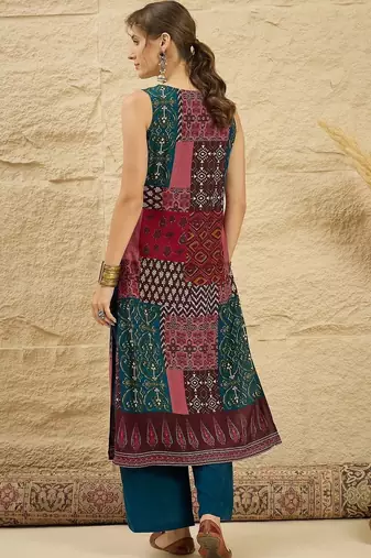 women ethnic motifs printed regular kurta with palazzos