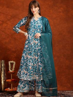 women floral printed angrakha thread work kurta with palazzos & with dupatta 7