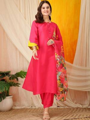 women floral regular kurta with trousers & with dupatta 1