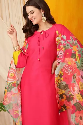 women floral regular kurta with trousers & with dupatta