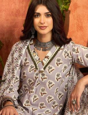 women floral printed regular zardozi  cotton kurta with palazzos & with dupatta 4