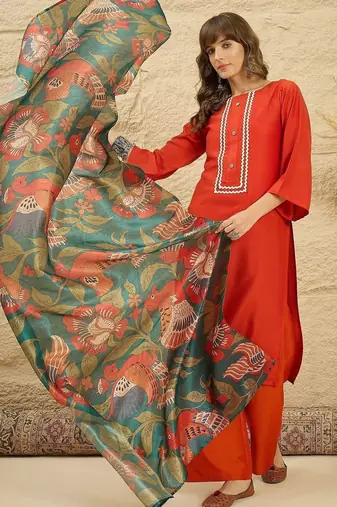 women regular thread work kurta with palazzos & with dupatta