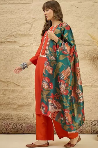 women regular thread work kurta with palazzos & with dupatta