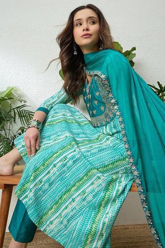 women leheriya printed regular zardozi kurta with trousers & with dupatta