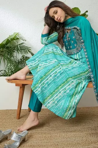 women leheriya printed regular zardozi kurta with trousers & with dupatta