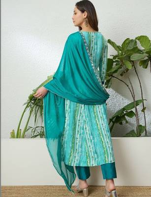 women leheriya printed regular zardozi kurta with trousers & with dupatta 7