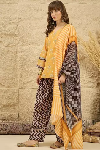 women floral printed regular linen kurta with palazzos & with dupatta