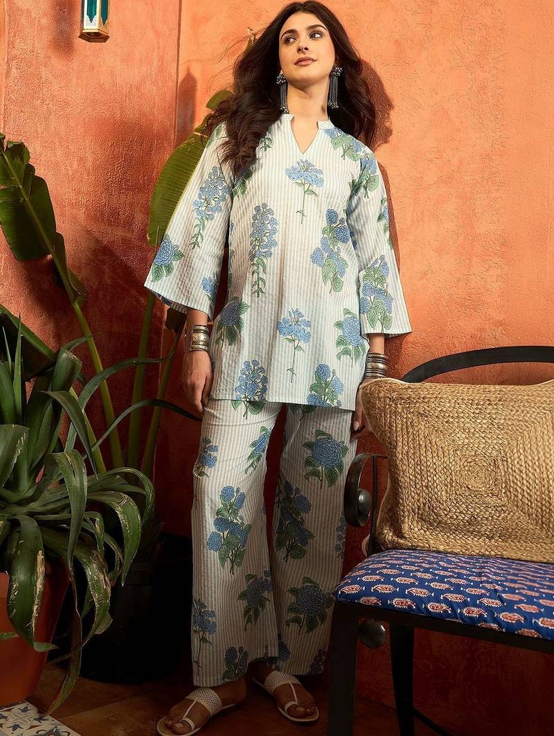 women floral printed regular  cotton kurti with palazzos