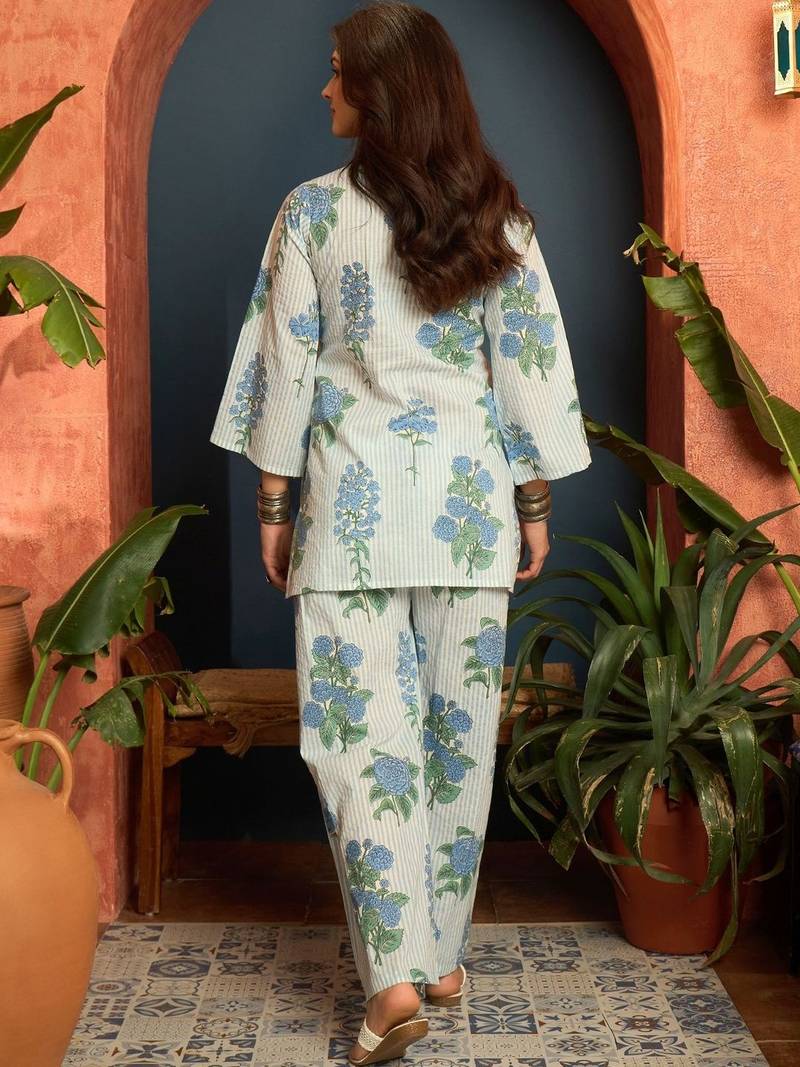 women floral printed regular  cotton kurti with palazzos