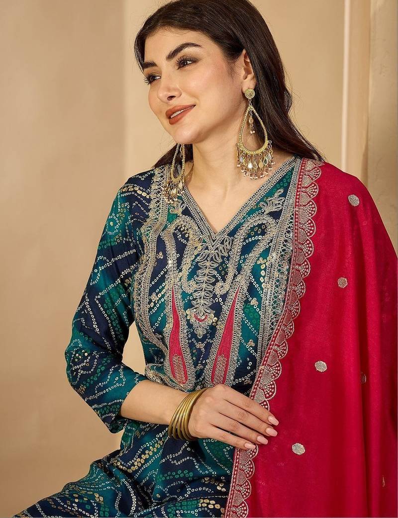 women leheriya dyed regular thread work kurta with trousers & with dupatta