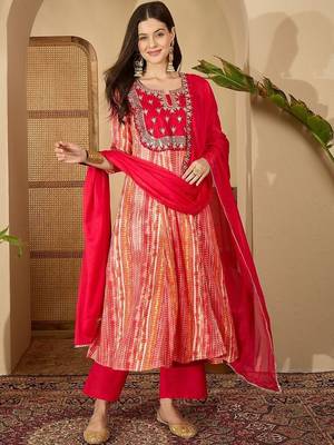 women ethnic motifs printed empire thread work kurta with trousers & with dupatta 3