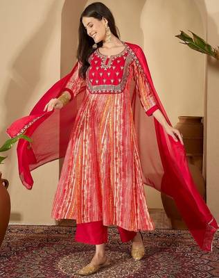 women ethnic motifs printed empire thread work kurta with trousers & with dupatta 7