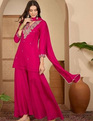 women ethnic motifs embroidered regular thread work kurta with palazzos & with dupatta 6