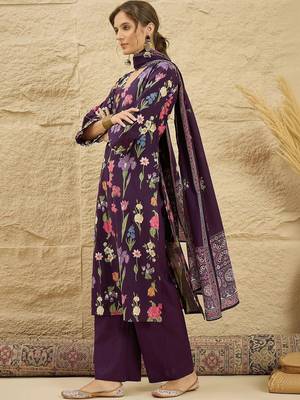 women floral printed regular  cotton kurta with palazzos & with dupatta 5