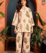 women floral printed regular  cotton kurta with trousers