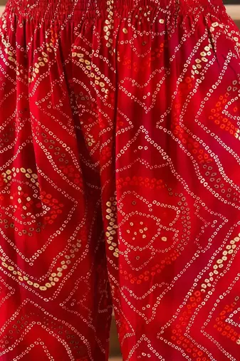 women bandhani printed regular gotta patti kurta with trousers & with dupatta