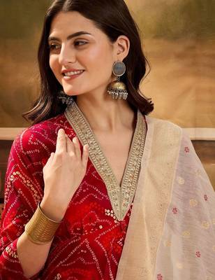 women bandhani printed regular gotta patti kurta with trousers & with dupatta 7