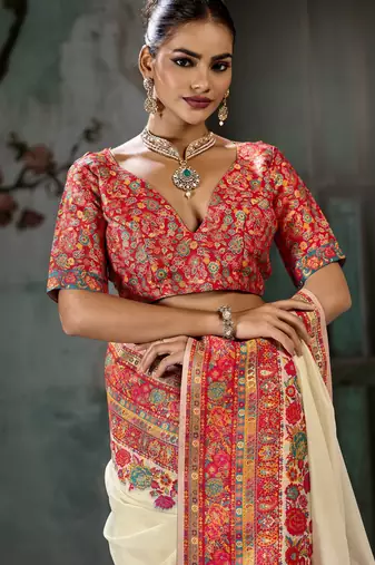 off white hand woven munga cotton blend saree with blouse