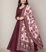 Women's maroon solid anarkali kurta set with digitally printed kalamkari set