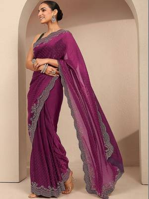 purple embellished saree with unstitched blouse piece 4