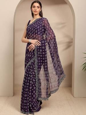 purple ethnic motifs printed saree with unstitched blouse piece 4