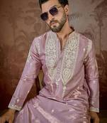 pink silk blend kurta with solid thread work embroidery