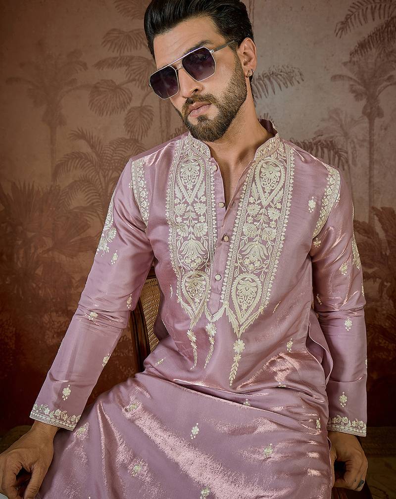 pink silk blend kurta with solid thread work embroidery
