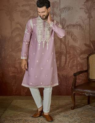 pink silk blend kurta with solid thread work embroidery 3