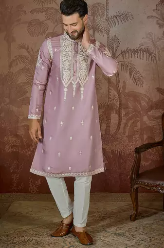 Men’s pink silk blend kurta with solid thread work embroidery | trendy ethnic wear for festive