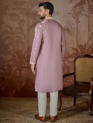 pink silk blend kurta with solid thread work embroidery 4