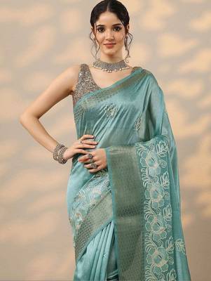 teal embroidered saree with unstitched blouse piece 4