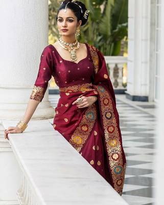 maroon woven design saree with unstitched blouse piece 2