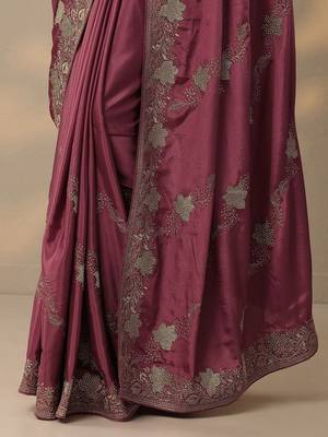 purple embroidered saree with unstitched blouse piece 3