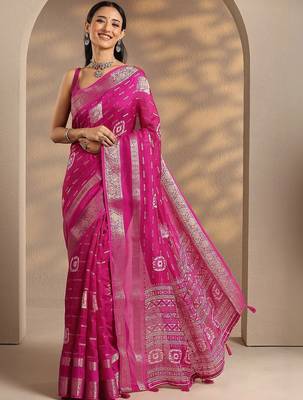 woven design saree with unstitched blouse piece 1