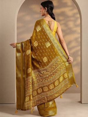 mustard woven design saree with unstitched blouse piece 3