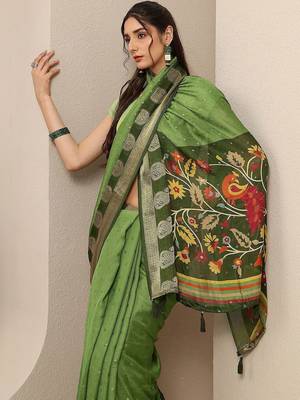 green paisley woven design saree with unstitched blouse piece 2