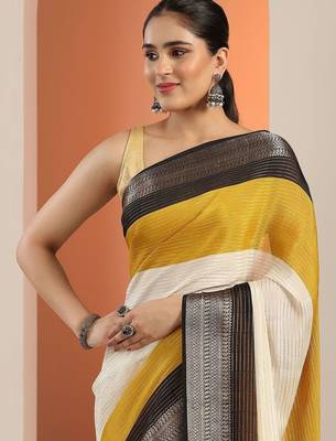 off white solid saree with unstitched blouse piece 4