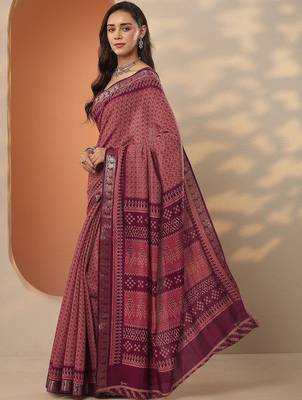 maroon woven design zari silk blend handloom ikat saree 4