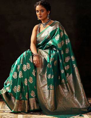 green woven design saree with unstitched blouse piece 1
