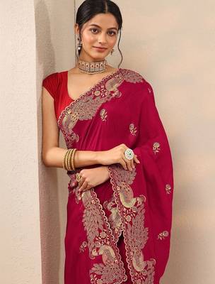 magenta embroidered sarees with unstitched blouse piece 2