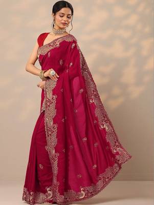 magenta embroidered sarees with unstitched blouse piece 5