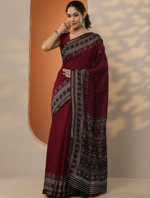 maroon solid saree with unstitched blouse piece 1