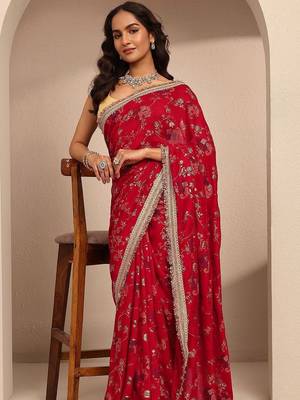 red tribal printed saree with unstitched blouse piece 5
