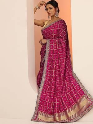 pink printed bandhani saree with unstitched blouse piece 4