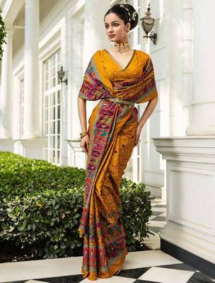 mustard printed crepe saree with unstitched blouse piece 1