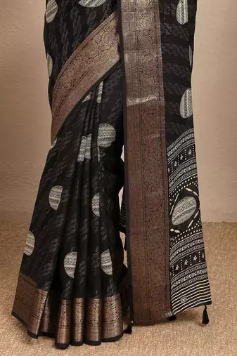 black printed georgette saree with unstitched blouse piece