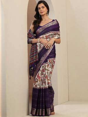 purple printed crepe saree with unstitched blouse piece 5