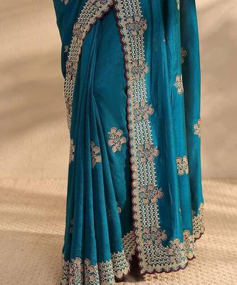 teal floral embellished saree with unstitched blouse piece 3