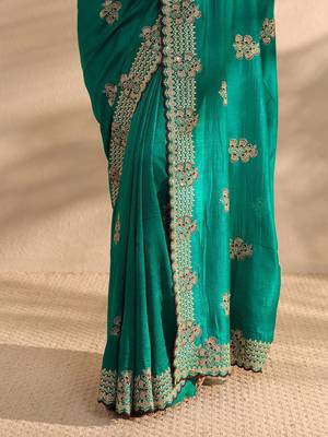 teal embellished saree with unstitched blouse piece 2